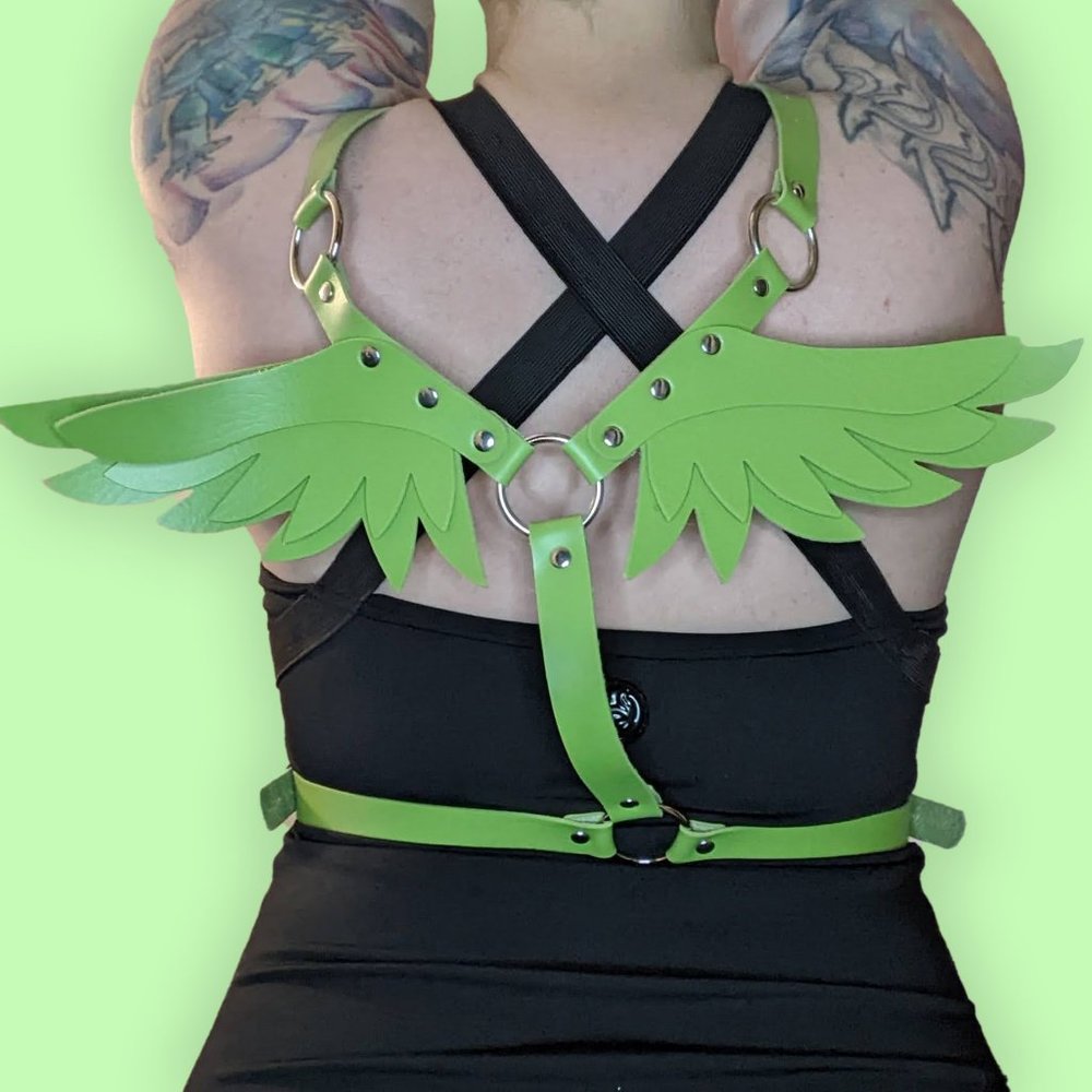 Angel Wing Harness Belt -- Light Green